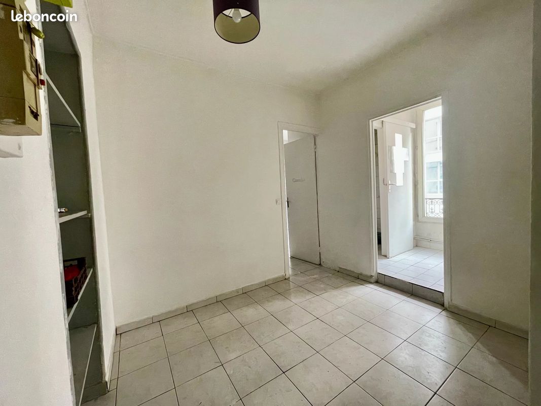 Appartement 1 pièce 22 m² · à Aubervilliers · 22 m² · 112 000 €