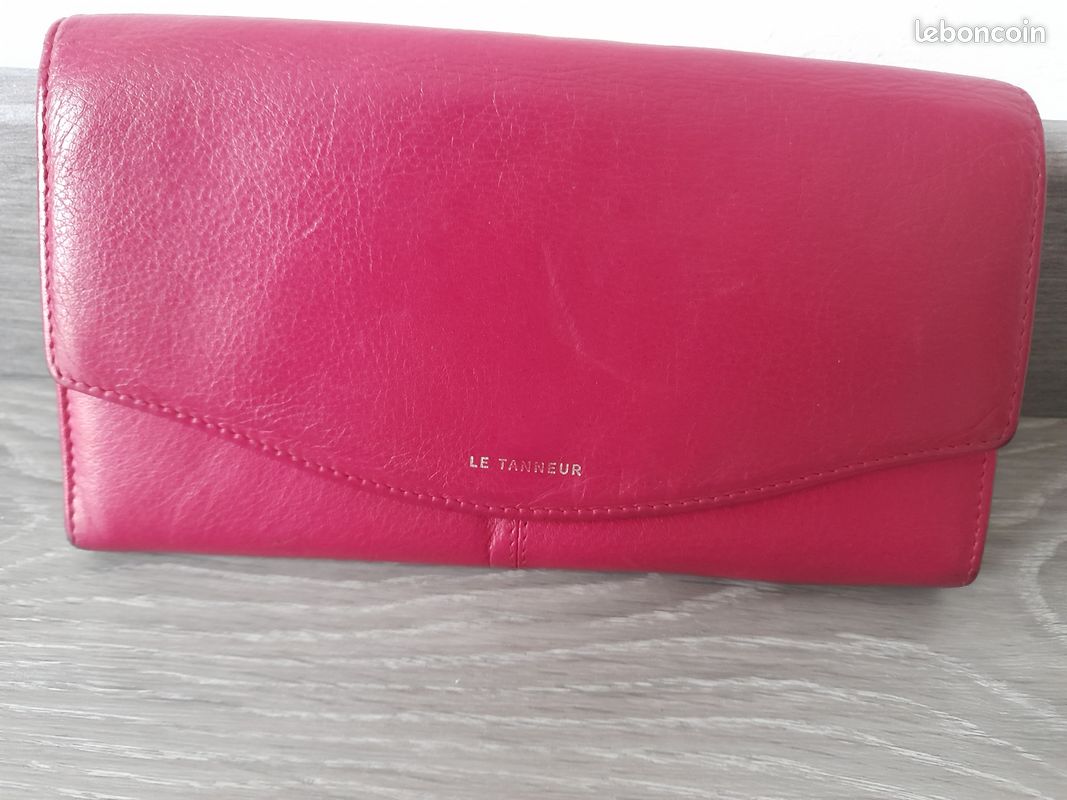 Porte cartes porte monnaie léger framboise LE TANNEUR