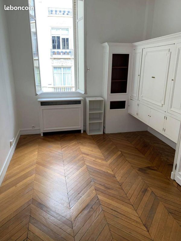 Appartement 1 pièce 18 m² · à Paris · 18 m² · 750 €/mois