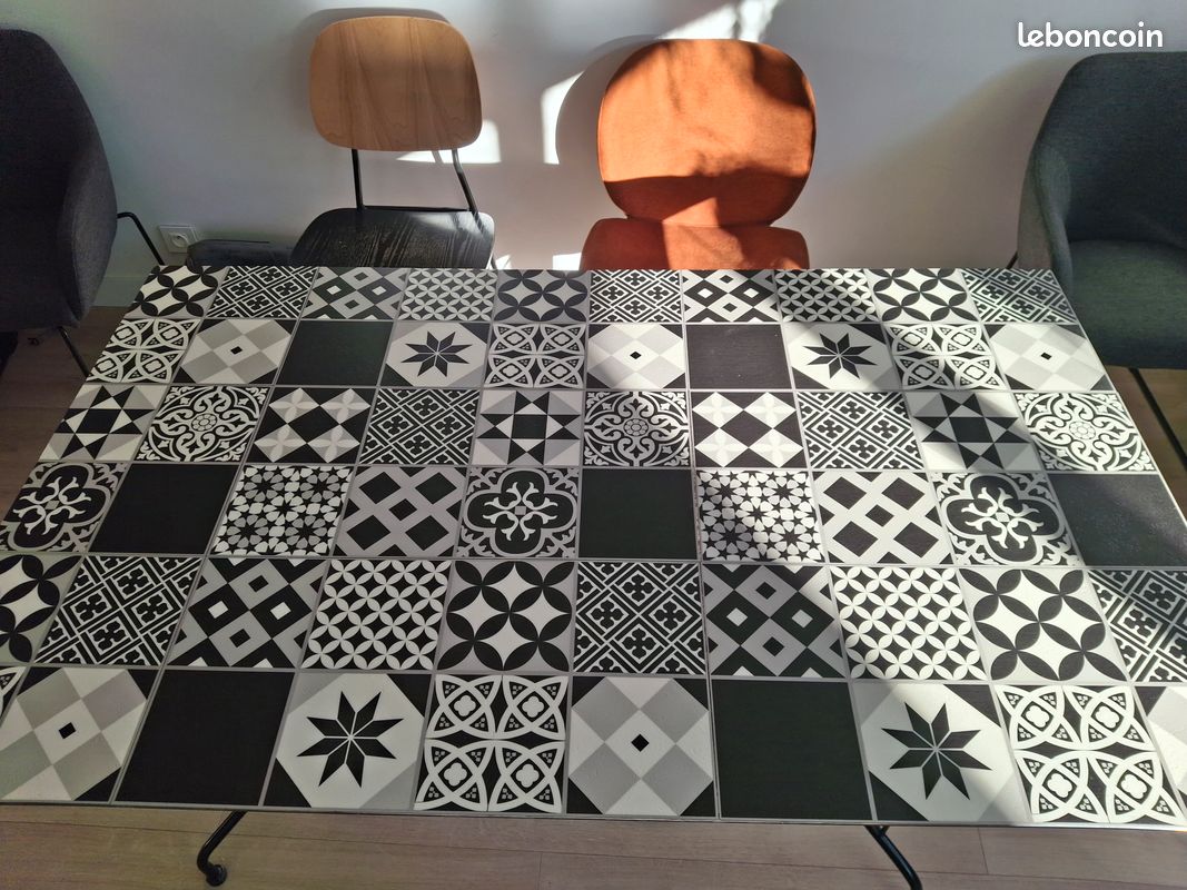 Table de salle à manger (image 3)