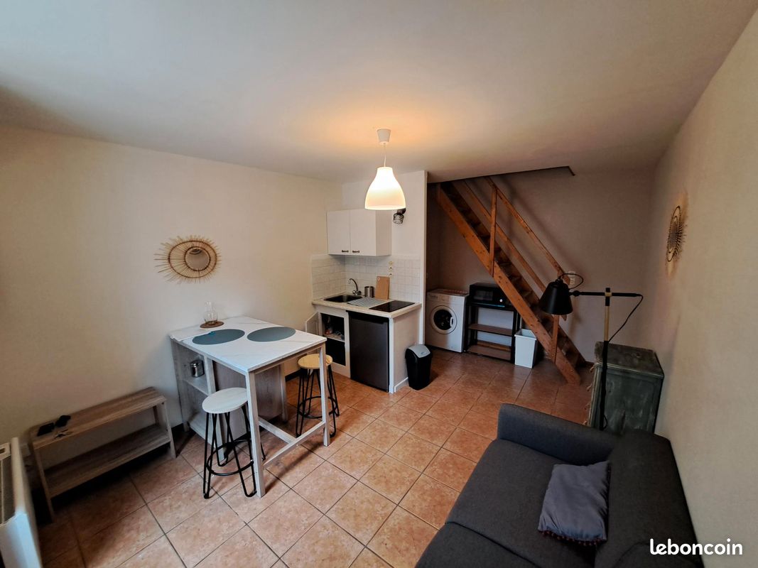 Appartement 1 pièce 20 m² · à Angoulême · 20 m² · 400 €