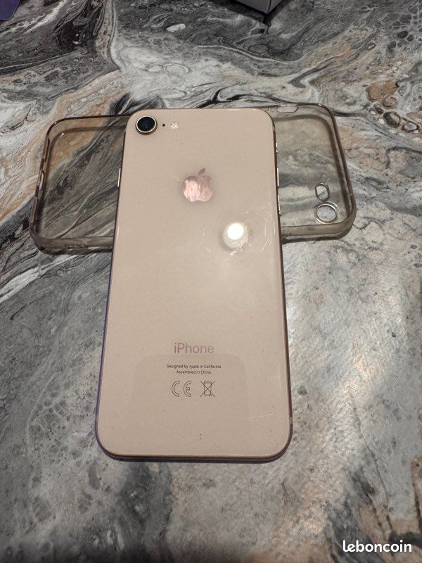 IPhone 8 ,écran cassé (image 3)