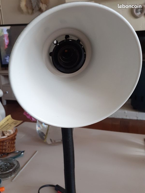 Lampe industrielle a poser (image 2)