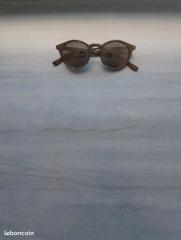Lunettes de soleil (image 5)