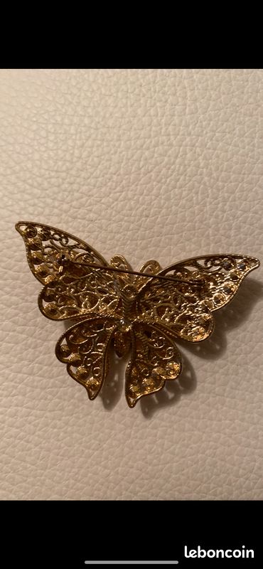 Broche Magnifique Avec Papillons - Occasion, Sans Marque