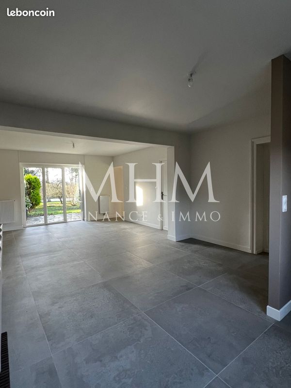 Maison 6 pièces 138 m² · à Hergnies · 138 m² · 1 160 €