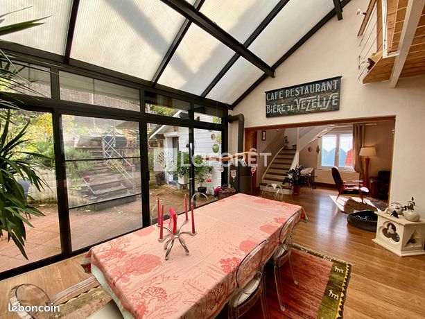 Maison 5 pièces 140 m²