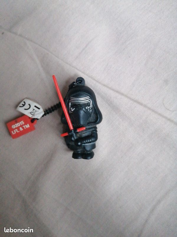 Clé USB 16gb starwars (image 1)