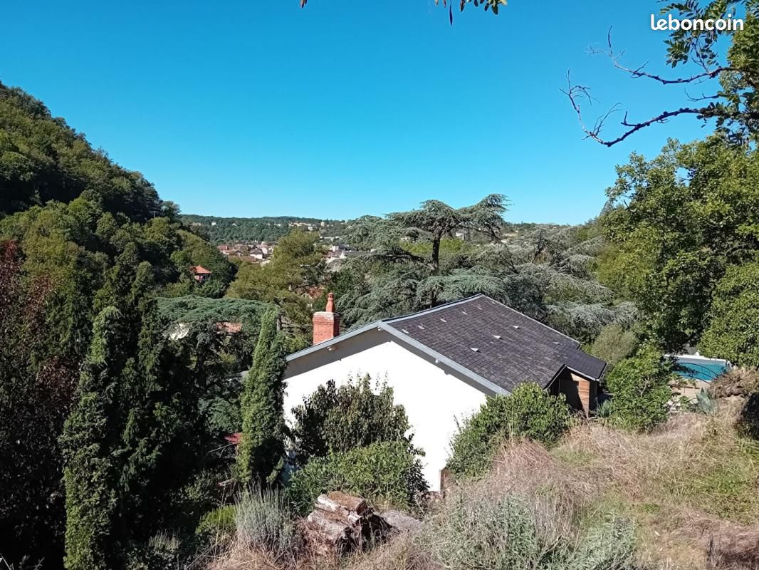 Maison 6 pièces 164 m² · à Villefranche-de-Rouergue · 164 m² · 393 000 €