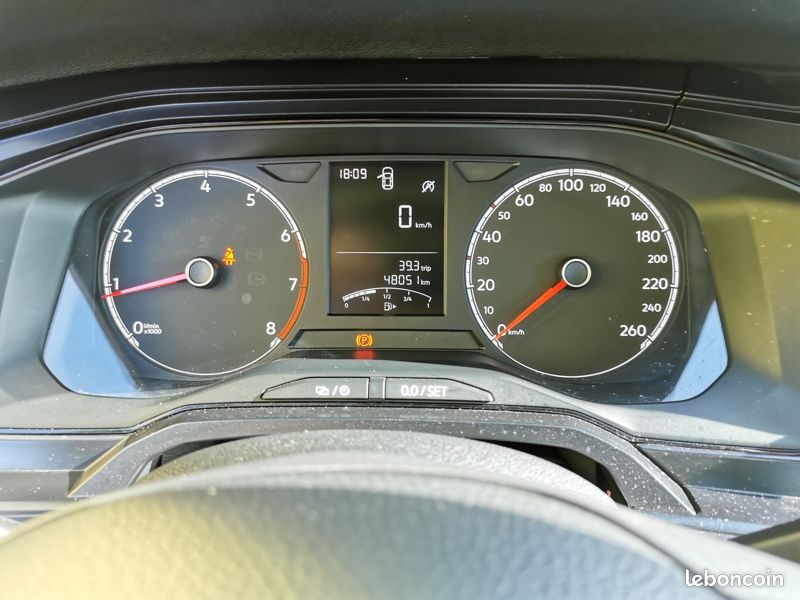Volkswagen Polo VI Trendline 1.0 65 ch Bluetooth Feux auto Vitre élec (image 24)