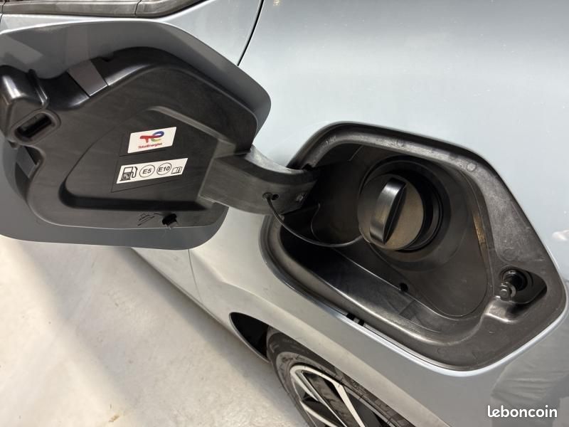 Opel Corsa 1.2 Turbo Hybrid 110ch GS e-DCT6 (image 28)