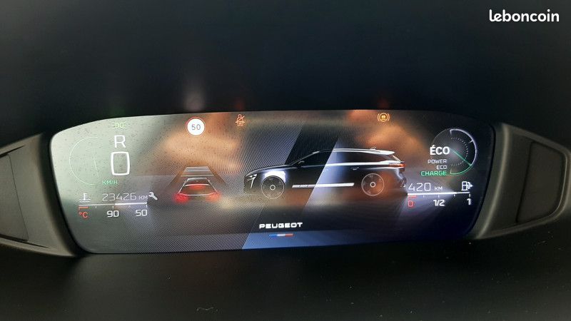Peugeot 308 SW 1.2 HYBRID 136CH ALLURE E-DCS6 (image 19)