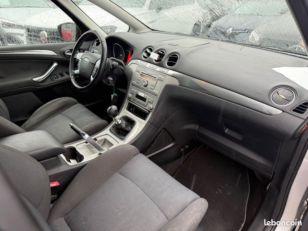 FORD S-MAX 2.0 TDCi 140CH 7 PLACE GARANTIE (image 3)