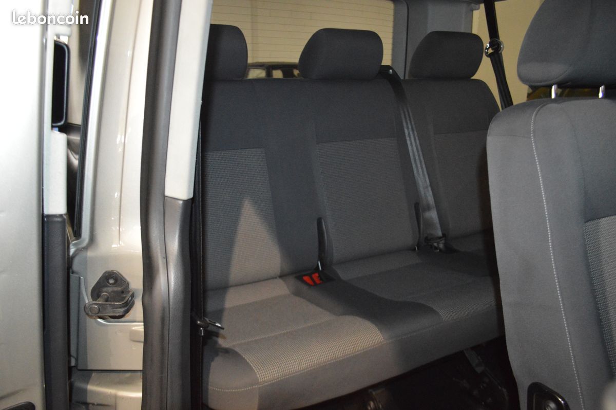 VW CARAVELLE LONGUE 2.0 BITDI 180 DSG7 8 PLACES-06/2010- Réfection Moteur Fiabilisé-GPS CarPlay-Attelage-Etat Rare-Historique Limpide-Garantie 6 Mois (image 9)