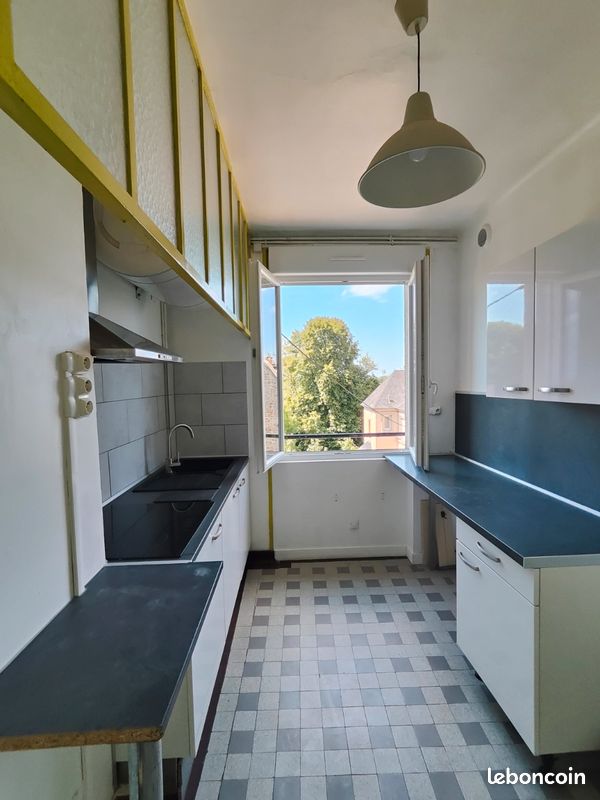 Appartement 2 pièces 45 m² · à Vire Normandie · 45 m² · 470 €/mois
