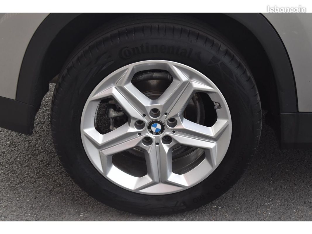 BMW X1 sDrive 20i 170ch DKG7 Business Design (image 30)