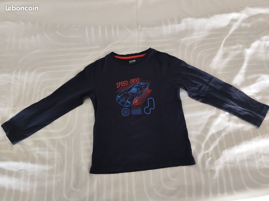 Vêtements enfant 4-6/7 ans (image 13)