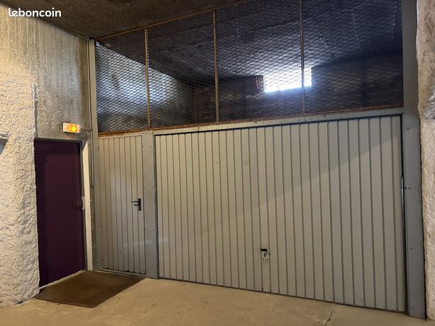Parking/box 54 m² Saint-Hilaire-de-Riez