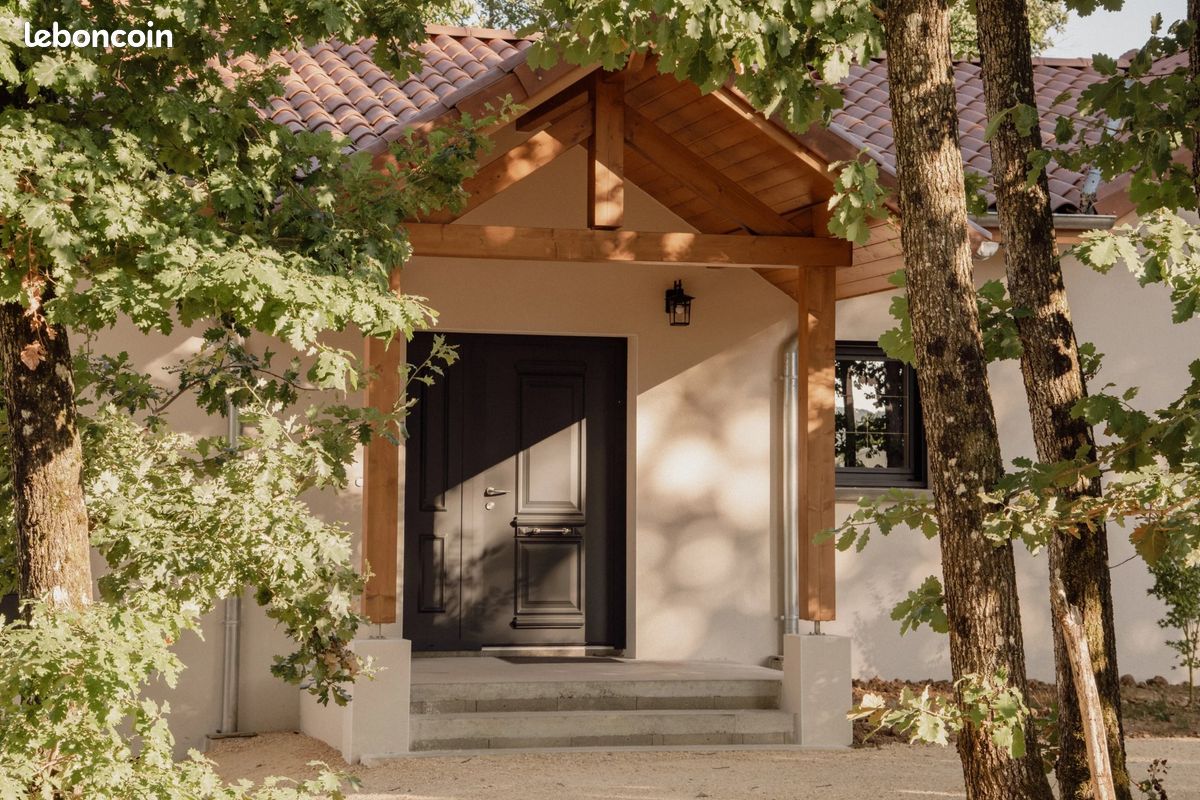 Maison 6 pièces 187 m² · à Saint-Marcellin · 187 m² · 629 000 €
