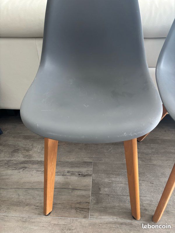 Lot de 2 chaises scandinaves grises (image 6)