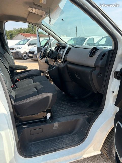 Renault traffic iii l1h1 1.6 dci 90ch bvm6 (image 8)
