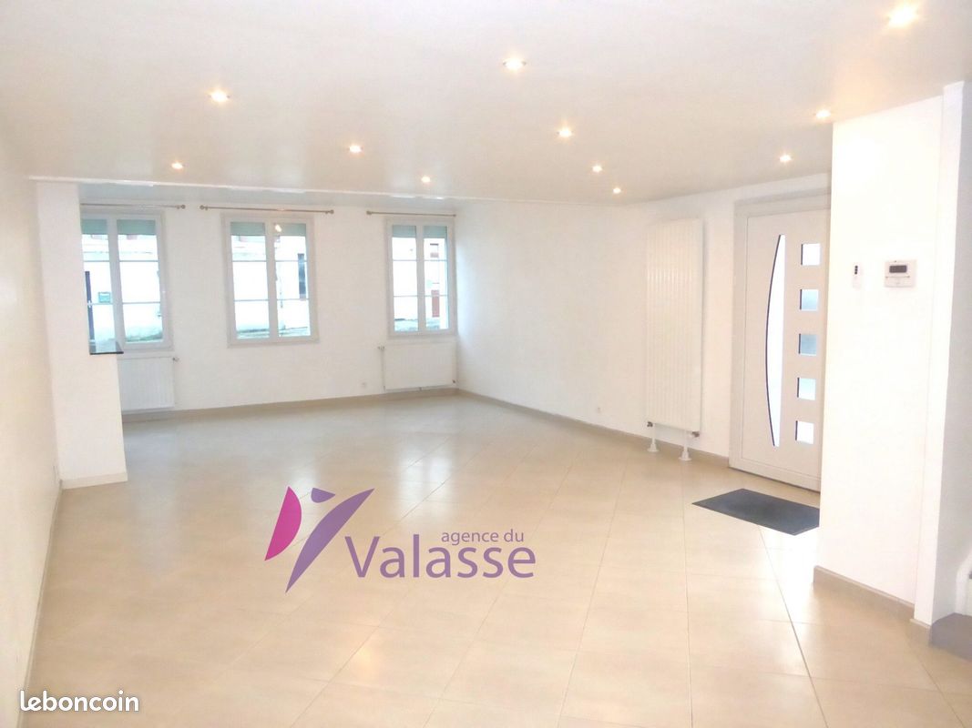 Maison 5 pièces 130 m² · à Bolbec · 130 m² · 850 €/mois