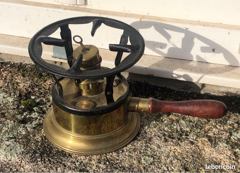 VIE PAYSANNE : 5 petits réchauds à pétrole (image 10)