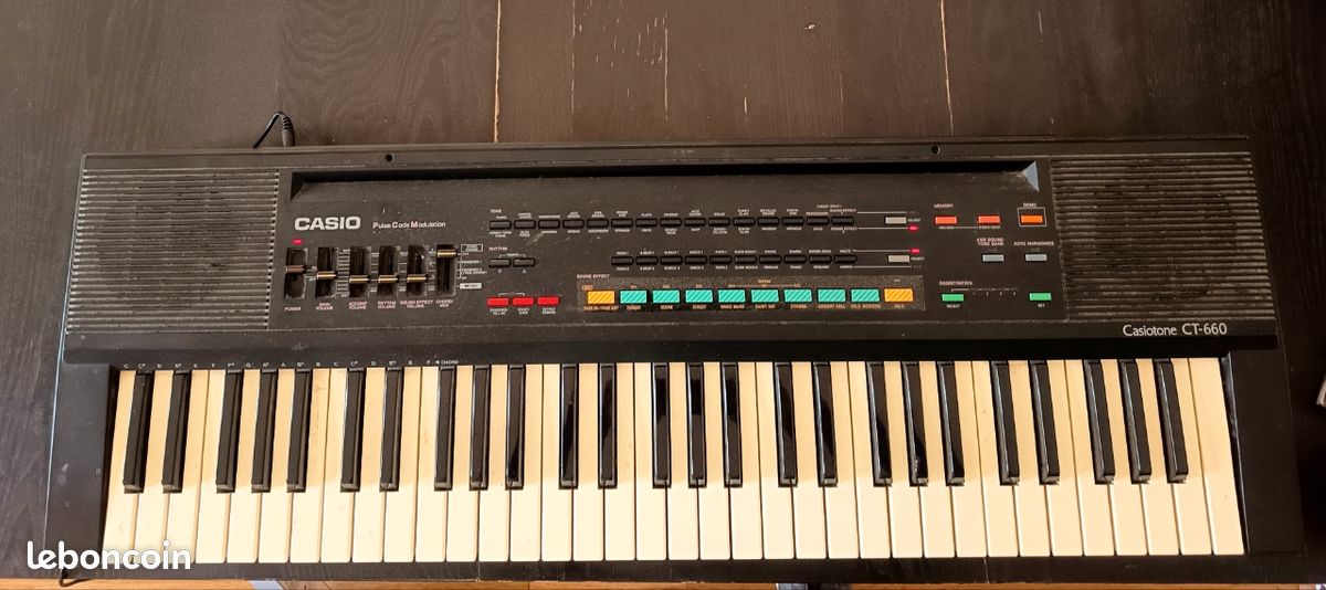 Clavier électronique vintage Casio Casiotone C T660 (image 1)