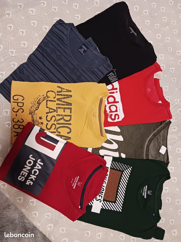 T-shirts (image 3)