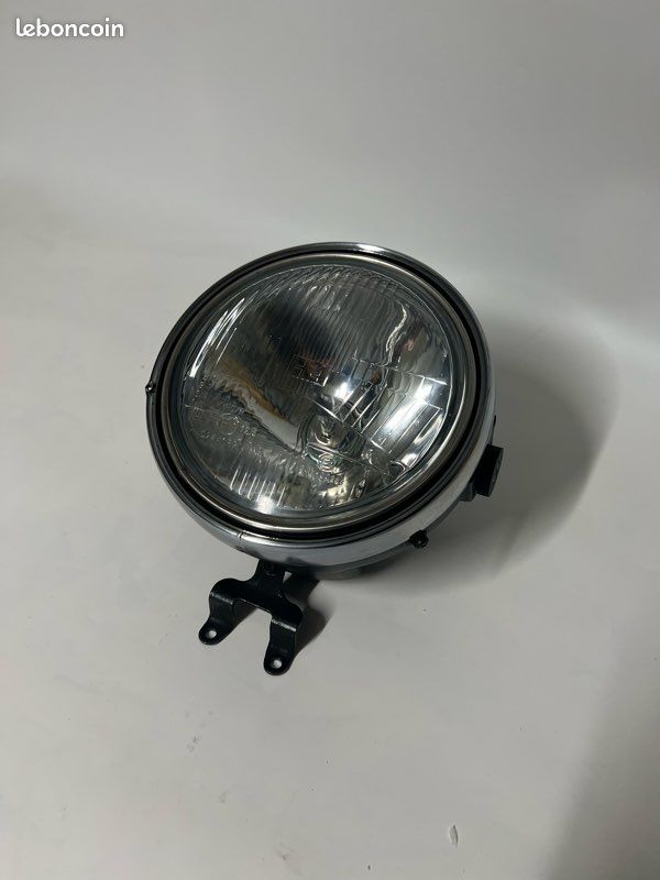 Phare Kawasaki zéphyr 550 (image 1)