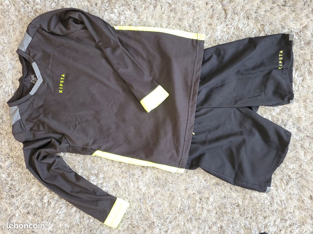 Vêtements sport ( foot) (image 2)