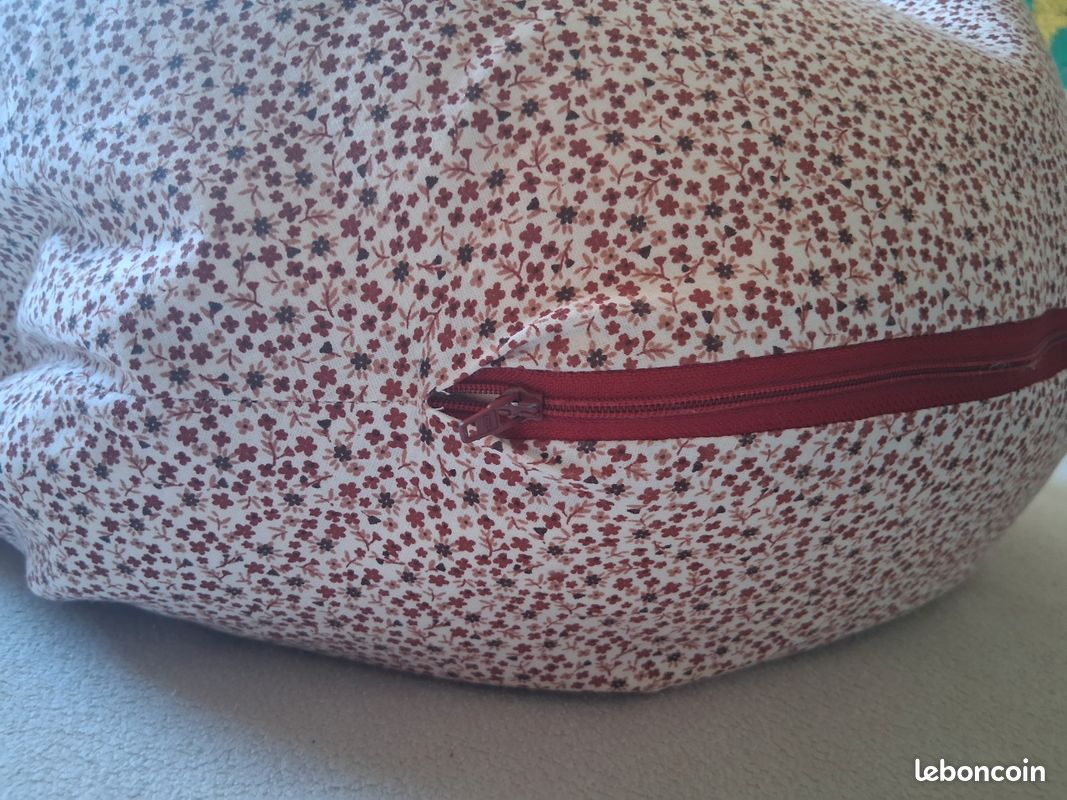 Coussin d allaitement Les Babilleuses (image 3)