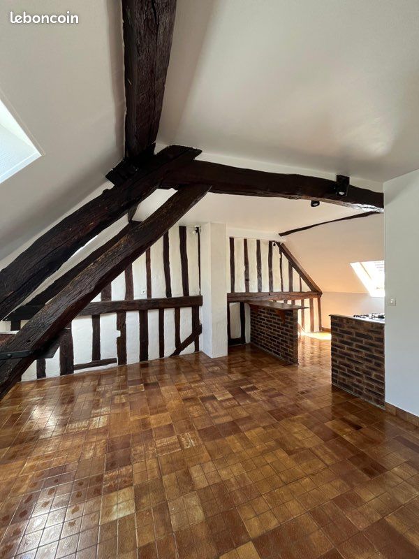 Appartement 2 pièces 44 m² · à Auxerre · 44 m² · 530 €
