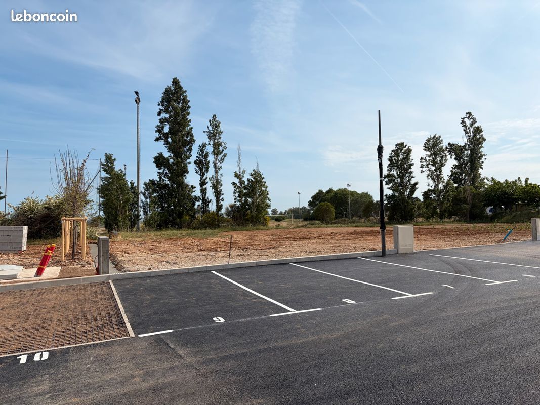 Terrain viabilise · à Istres · 155 000 €
