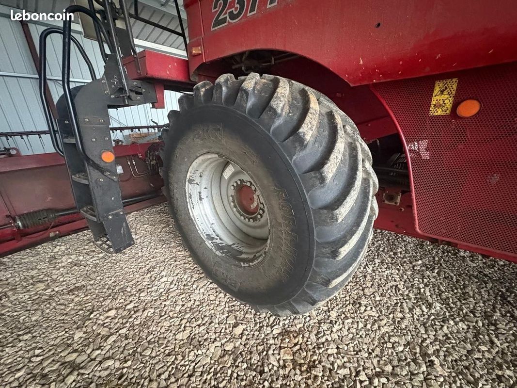 Case IH 2377 (image 5)