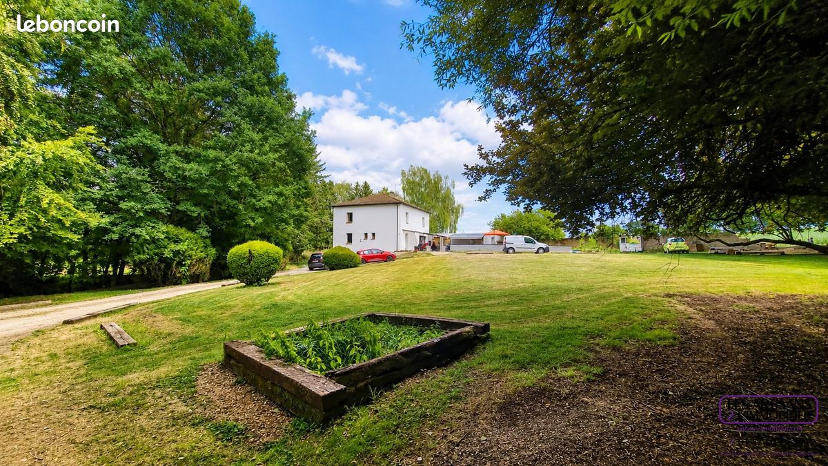 Maison 7 pièces 194 m² · à Aube · 194 m² · 535 500 €