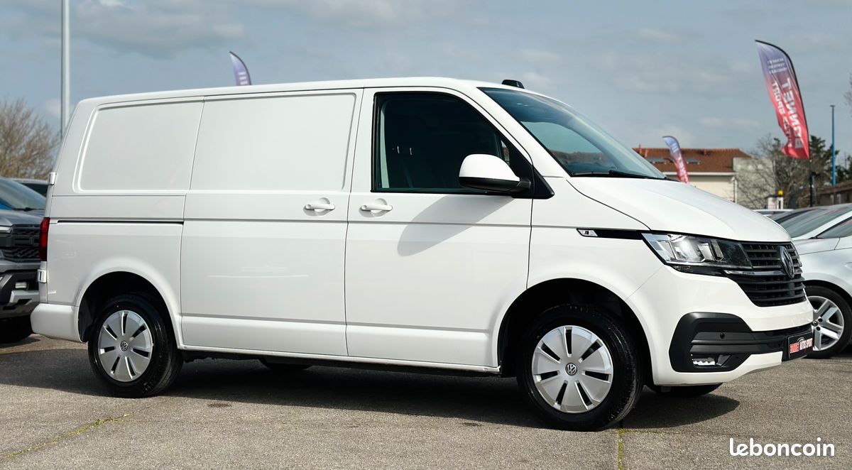 Volkswagen Transporter T6 L1 H1 2,0 TDI 150CV BVMT6 GPS APPLE CARPLAY + BLUETOOTH + RADARS AV / AR (image 2)