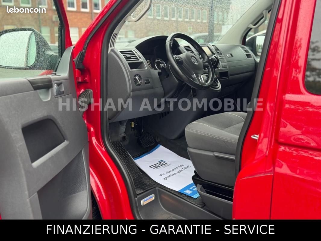 Volkswagen T5 Multivan 2.0 TDI 140CH - DSG STARTLINE CHAUFFAGE STATIONNAIRE ATTELAGE DISTRIBUTION... (image 22)