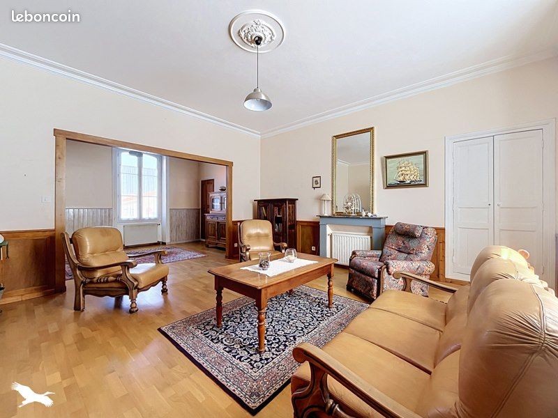 Maison 6 pièces 165 m² · à Nieul-le-Dolent · 165 m² · 286 740 €