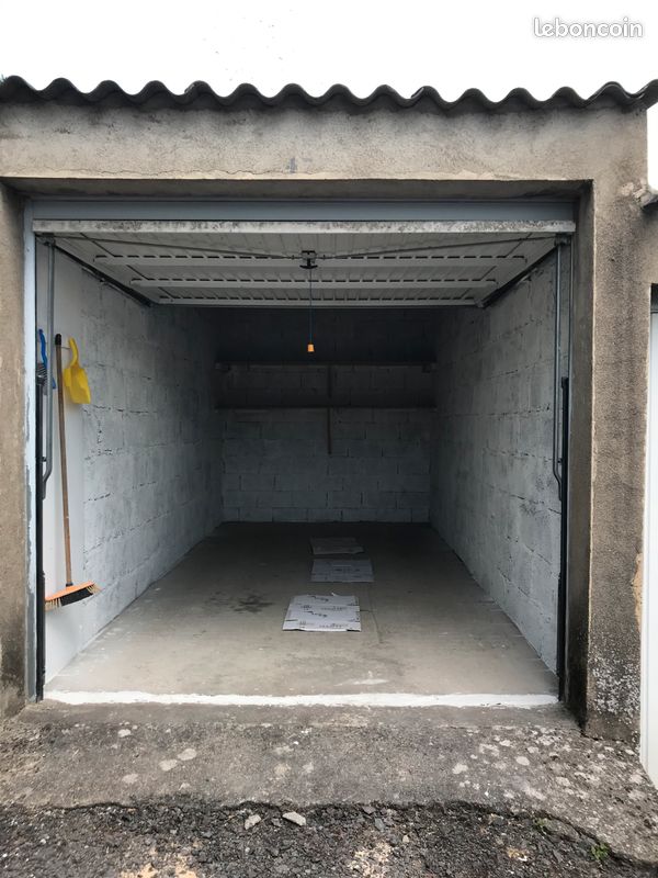 Garage (image 3)