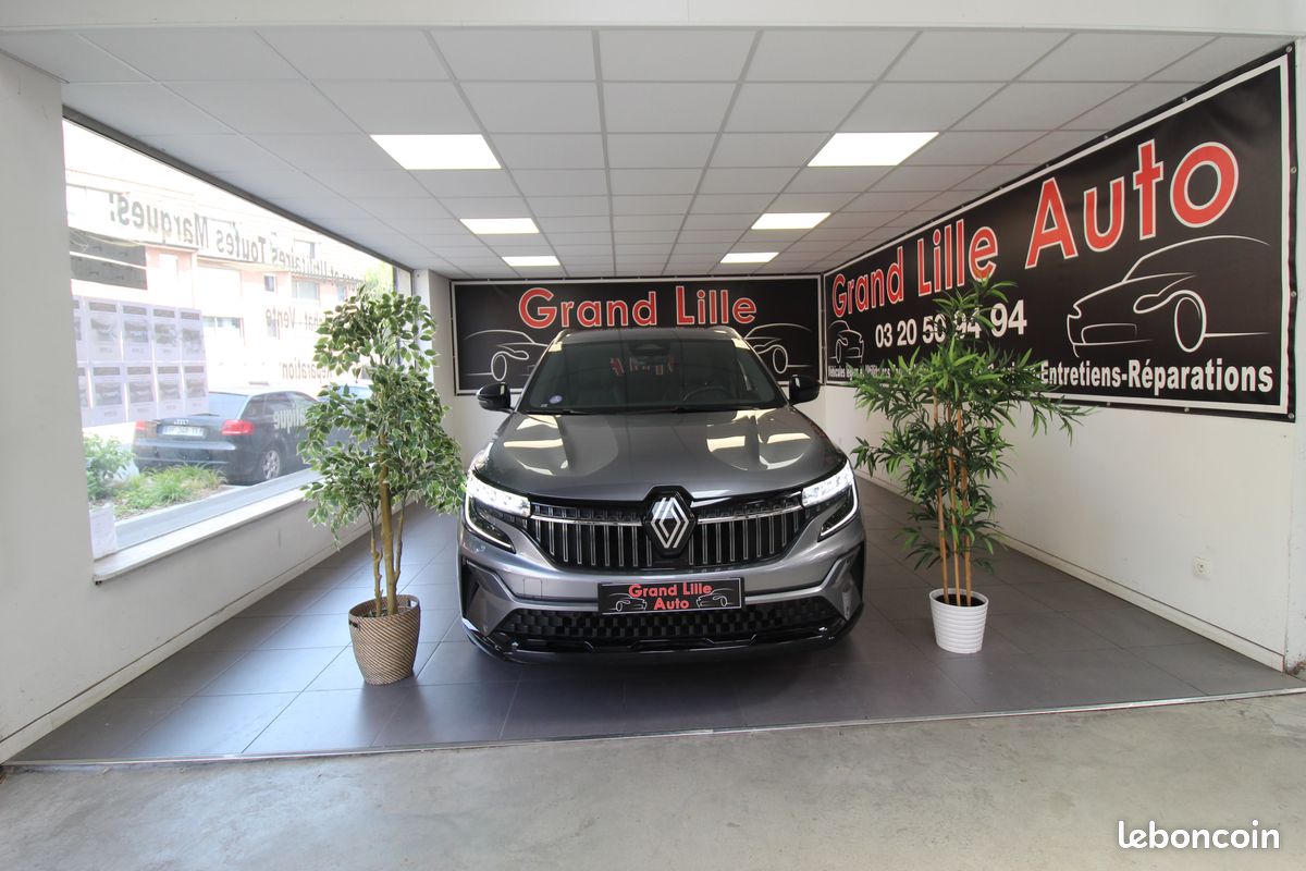 Espace VI TECHNO E-Tech Full Hybrid 200cv 7 places (image 3)