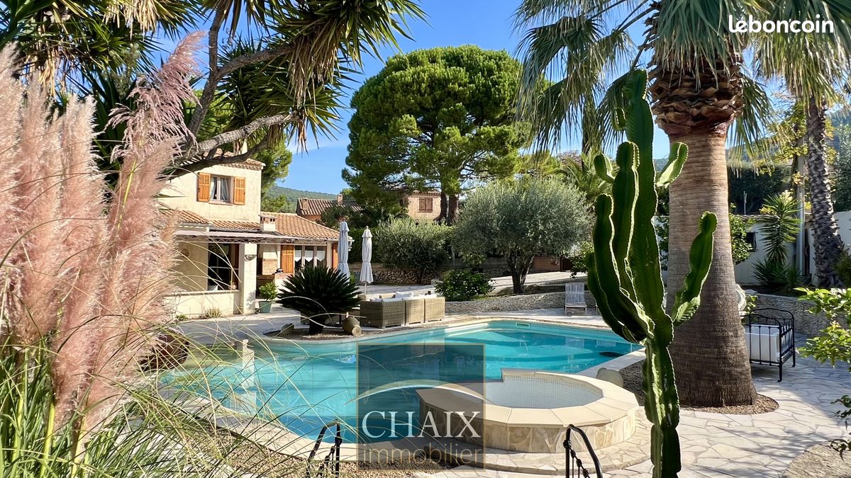 Maison 6 pièces 150 m² · à Ceyreste · 150 m² · 769 000 €