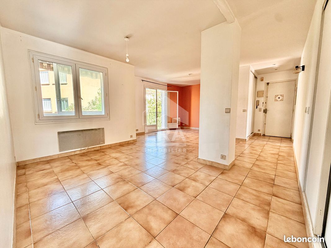 Appartement 4 pièces 71 m² · à Aix-en-Provence · 71 m² · 285 000 €