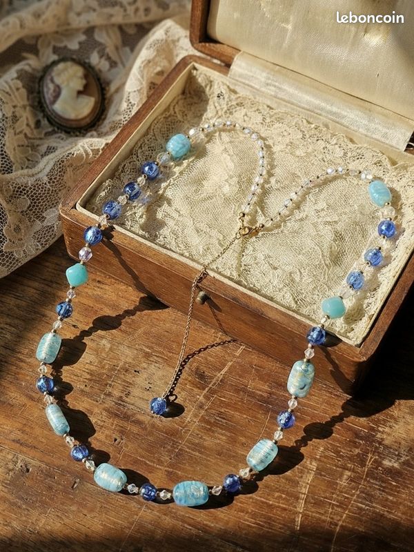 Collier Vintage En Perles De Murano Iridiscentes - Longueur 47 Cm - Laiton - Bon État