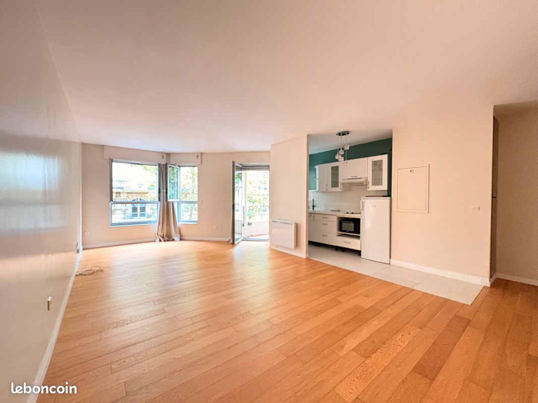 Appartement 2 pièces 60 m² · à Paris · 60 m² · 420 000 €
