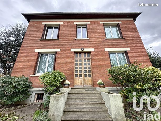 Maison 7 pièces 140 m²