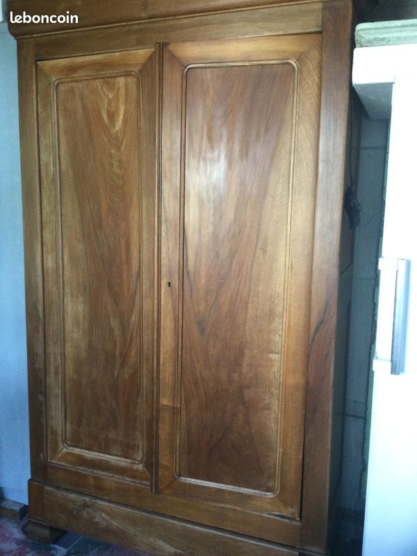 Armoire ancienne (image 1)