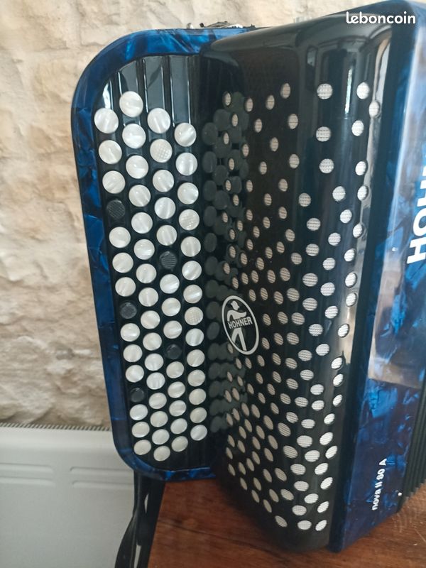 Accordéon hohner nova II (image 5)