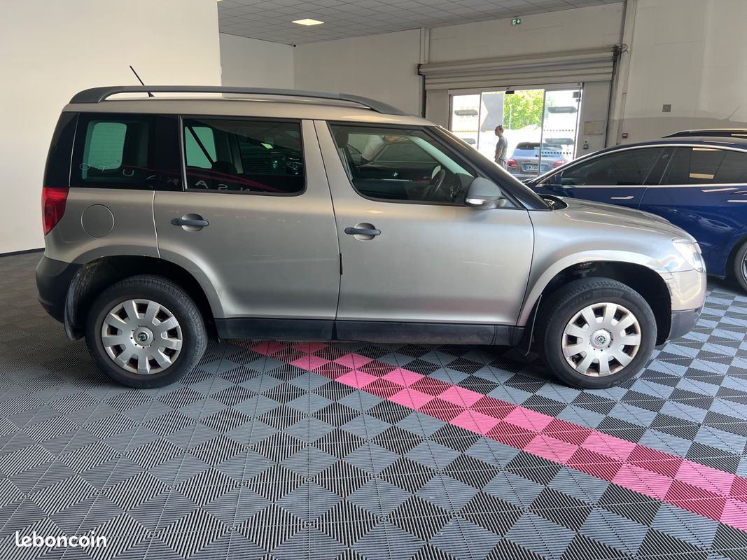 SKODA YETI 1.2 TSI 105 Ambition (image 7)