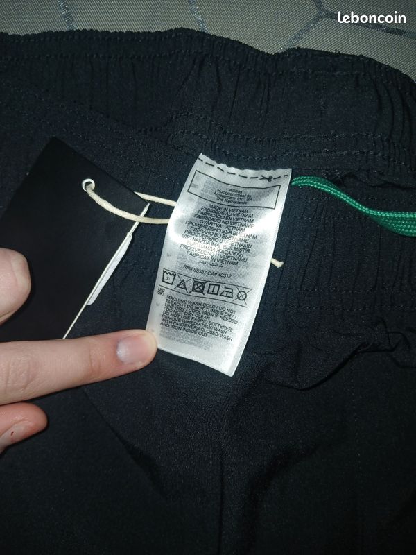 Pantalon de sport Adidas noir – jamais utilisé – style sport, pantalon de l'Algérie (image 7)